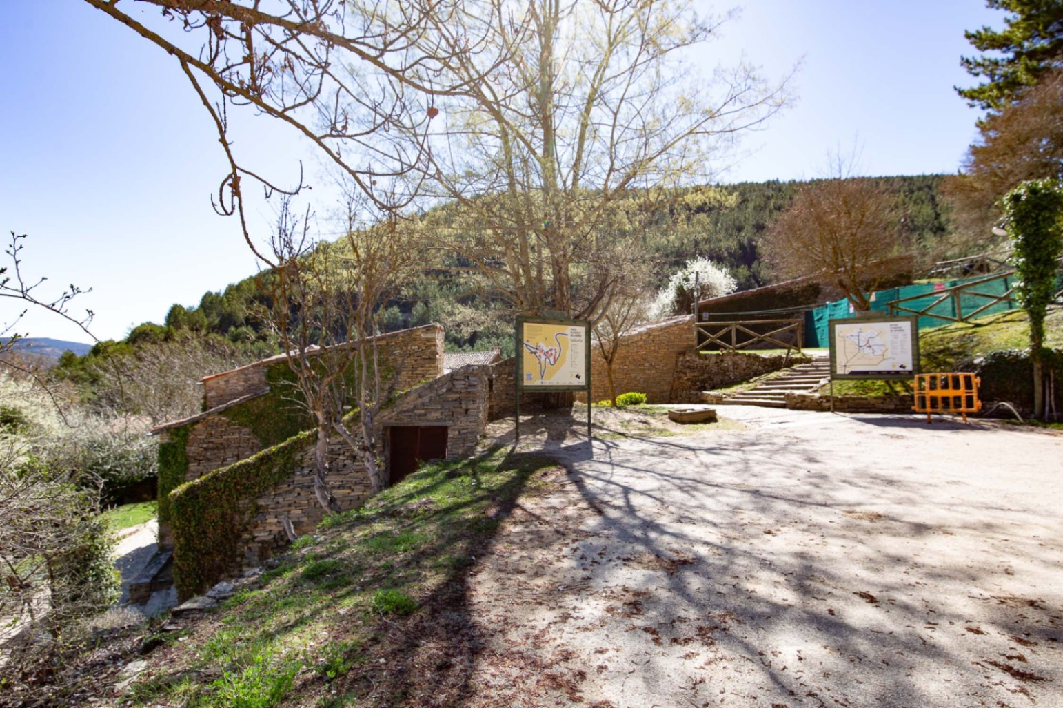 COMPLEXE TOURISTIQUE « EL PUEBLO »