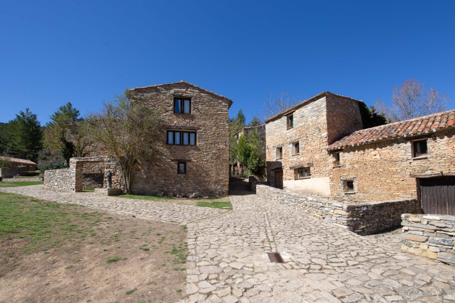 COMPLEXE TOURISTIQUE « EL PUEBLO »