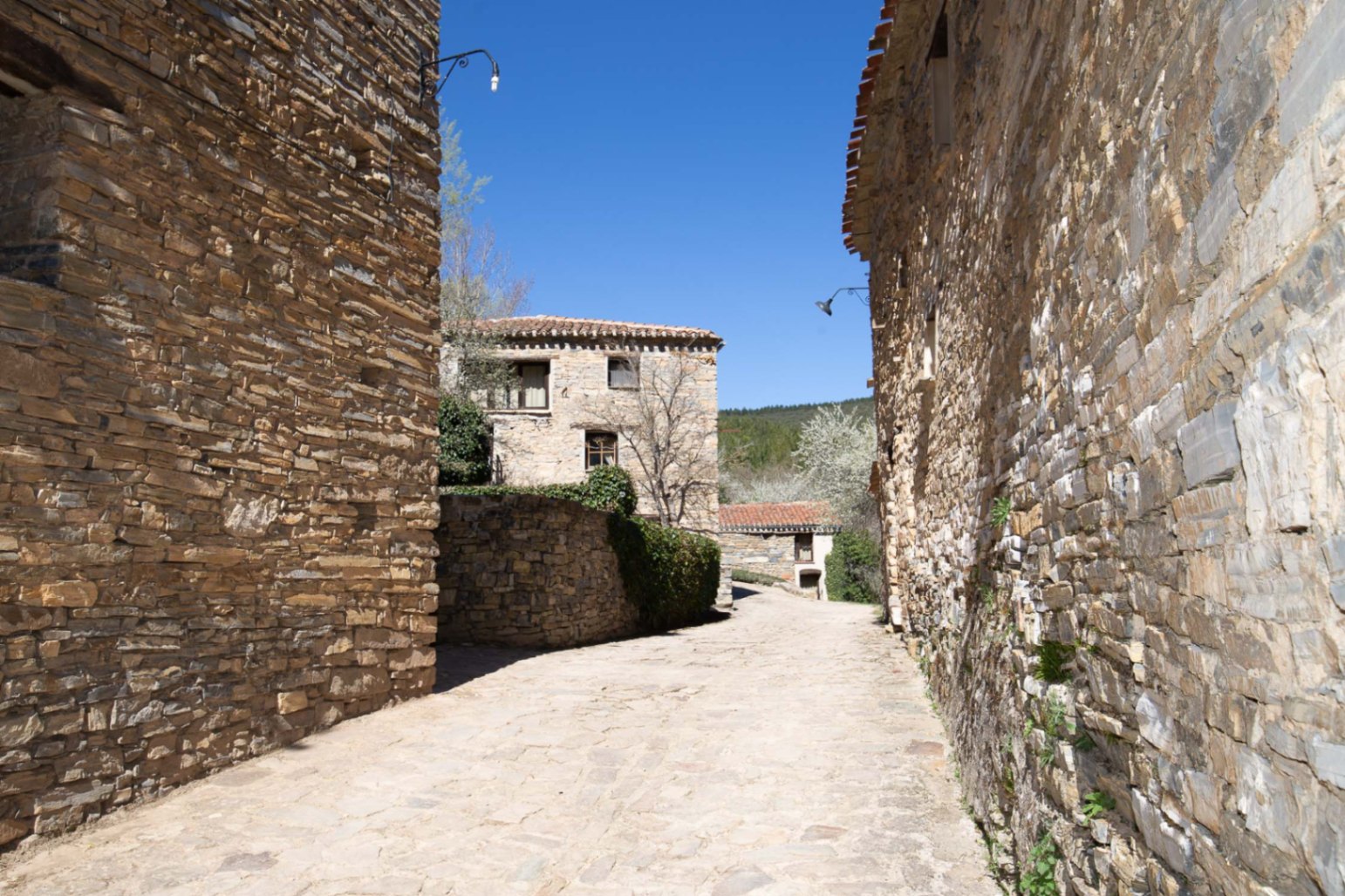 COMPLEXE TOURISTIQUE « EL PUEBLO »